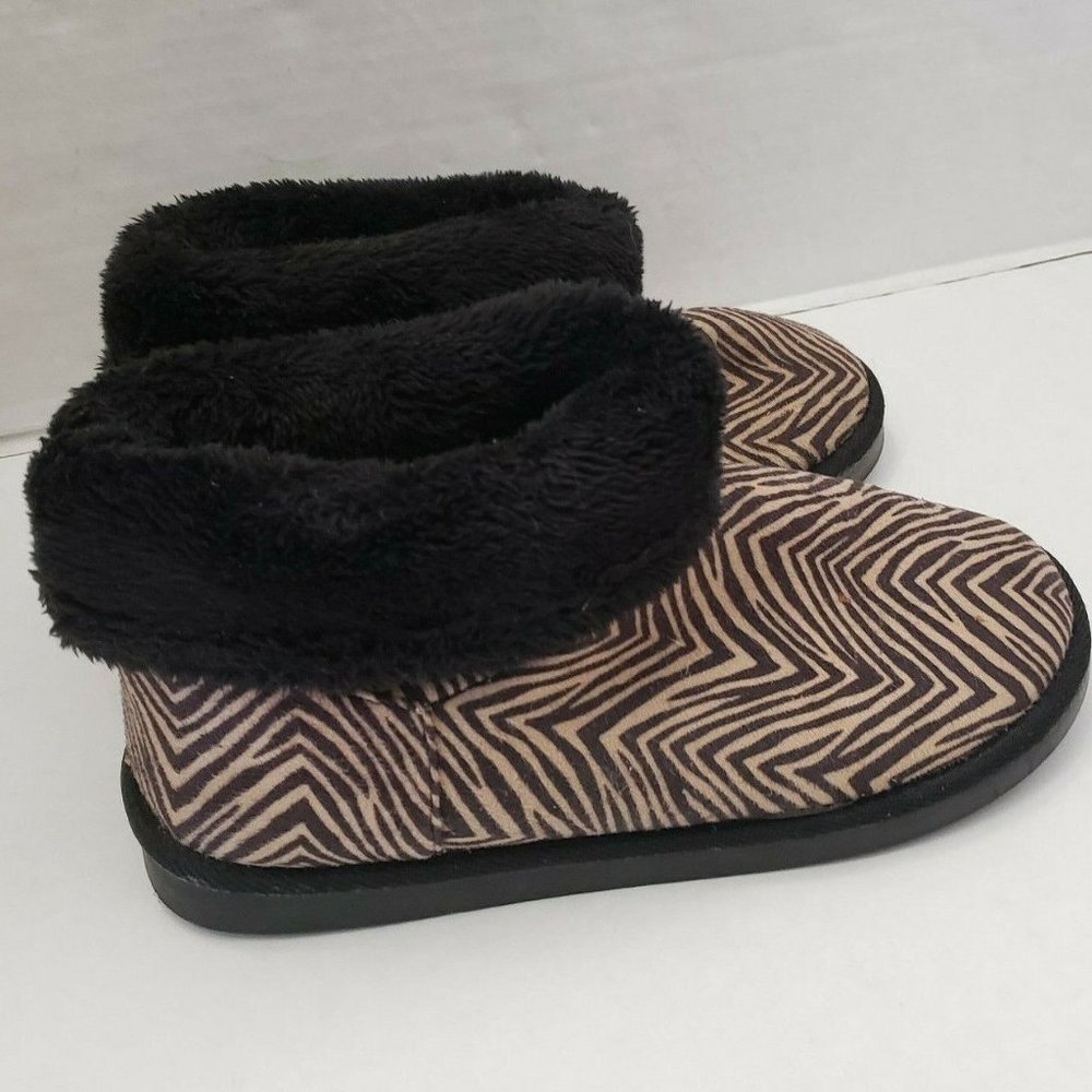 Vera Bradley Cozy Booties Womens Zebra Brown Black Faux Fur Slippers Large 9/10
